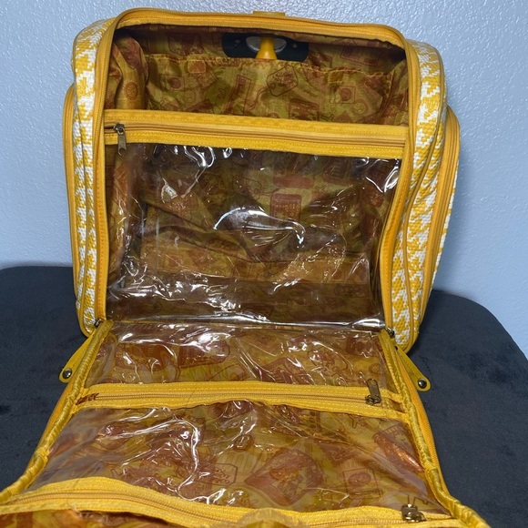 Samantha Browns Yellow Houndstooth Travel Bag - Picture 7 of 16